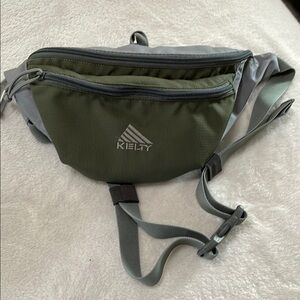 Kelty waist pack